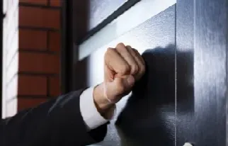 买期货有没有敲门(买期货有没有敲门的)_https://www.cqckcrrc.com_道指直播_第1张